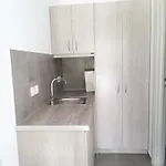 Mavrikou Helen Apartment *