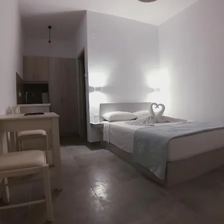 Mavrikou Helen Apartment Skyros