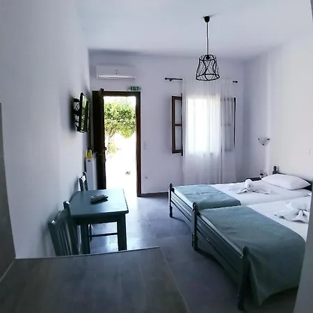 Mavrikou Helen Apartment